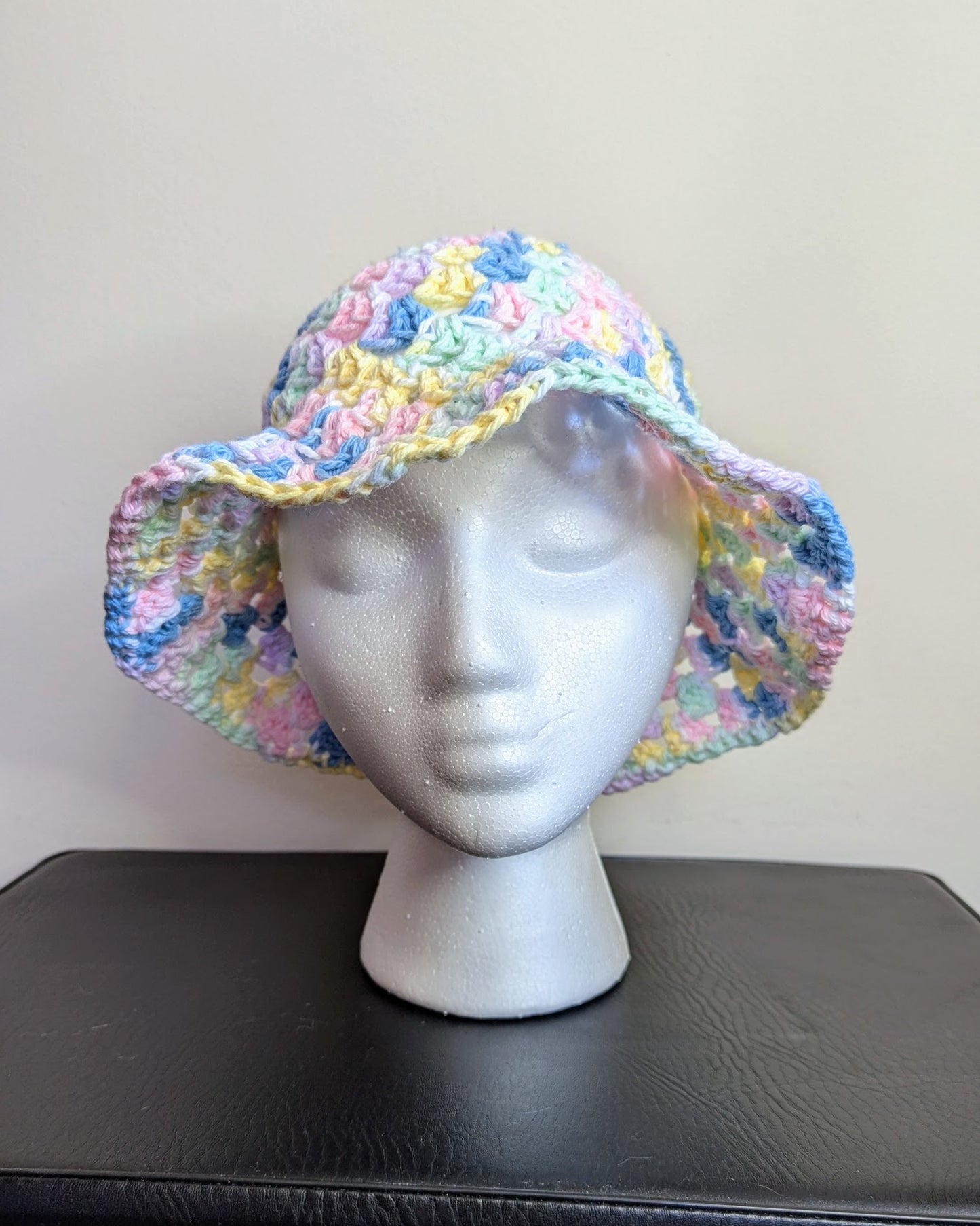 Granny Stitch Crochet Bucket Hat (Easter Pastels Ombre)