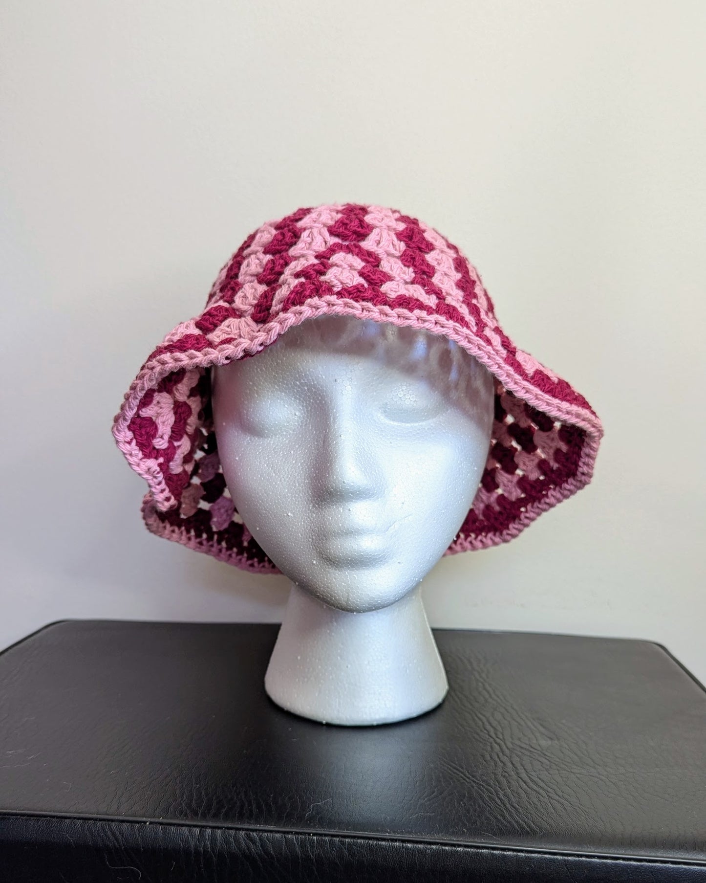 Granny Stitch Crochet Bucket Hat (Wine & Rose)