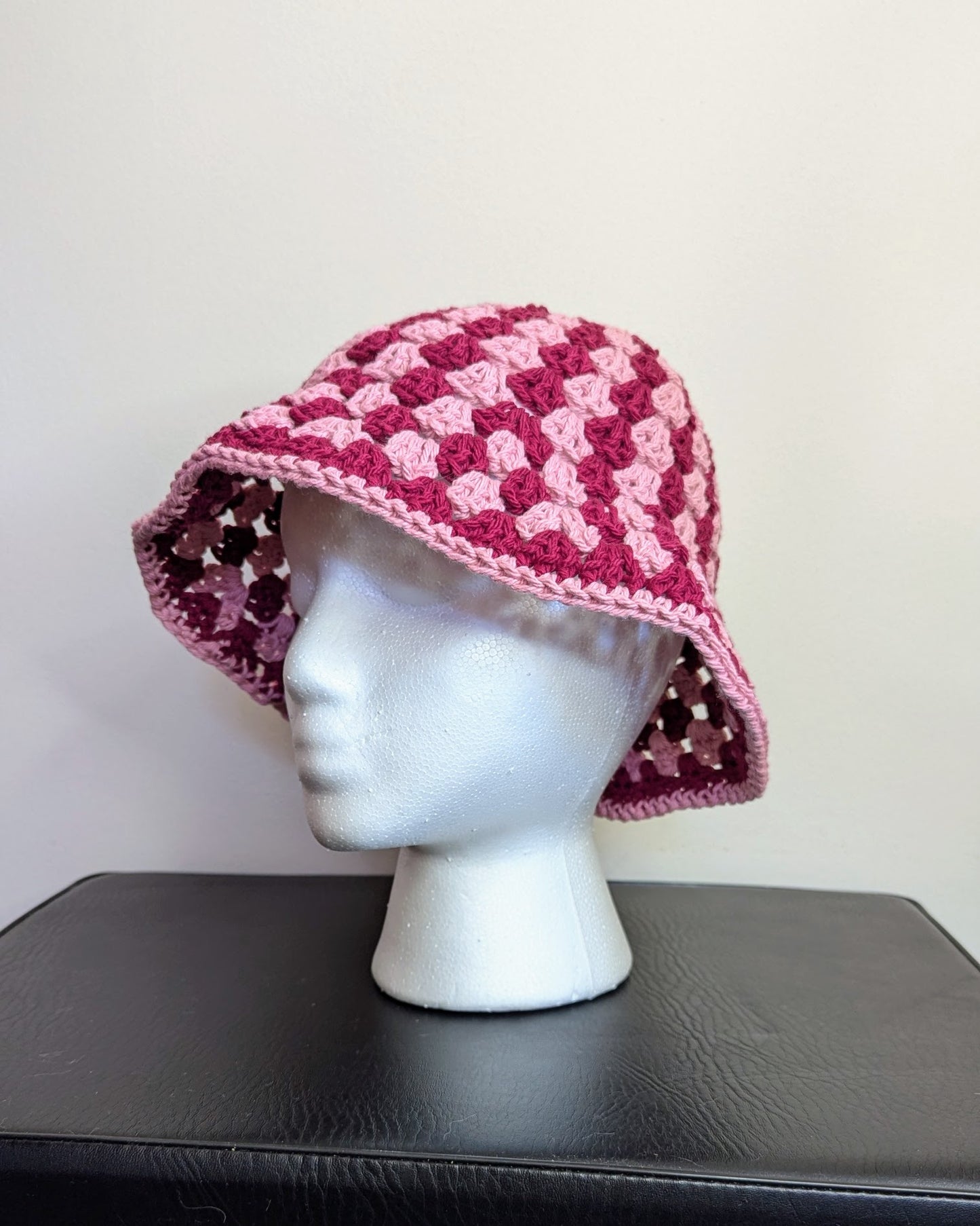 Granny Stitch Crochet Bucket Hat (Wine & Rose)