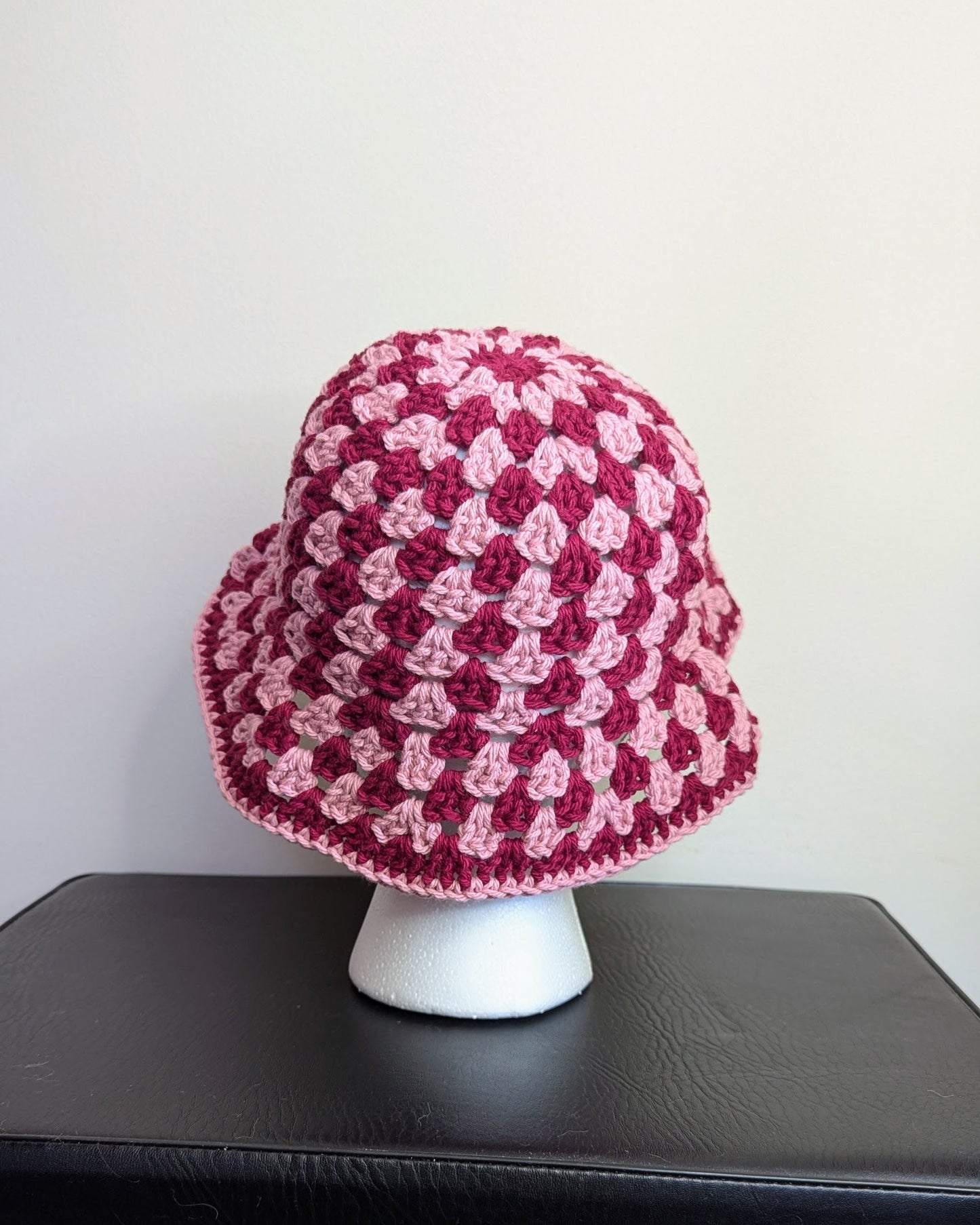 Granny Stitch Crochet Bucket Hat (Wine & Rose)