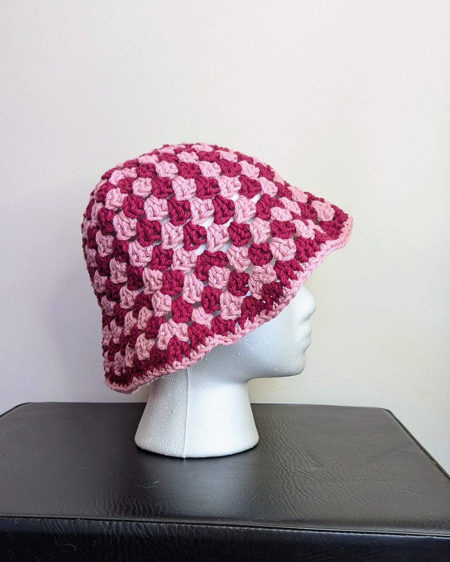 Granny Stitch Crochet Bucket Hat (Wine & Rose)