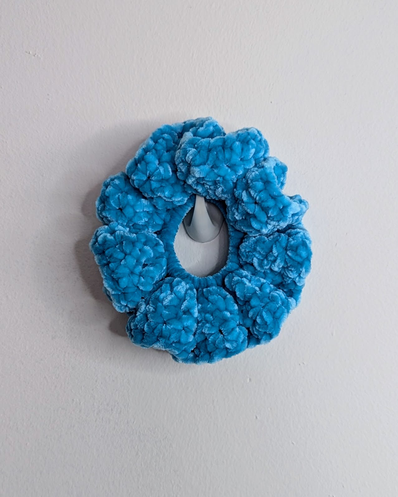 Velvet Ruffle Scrunchie (Blue Crush)