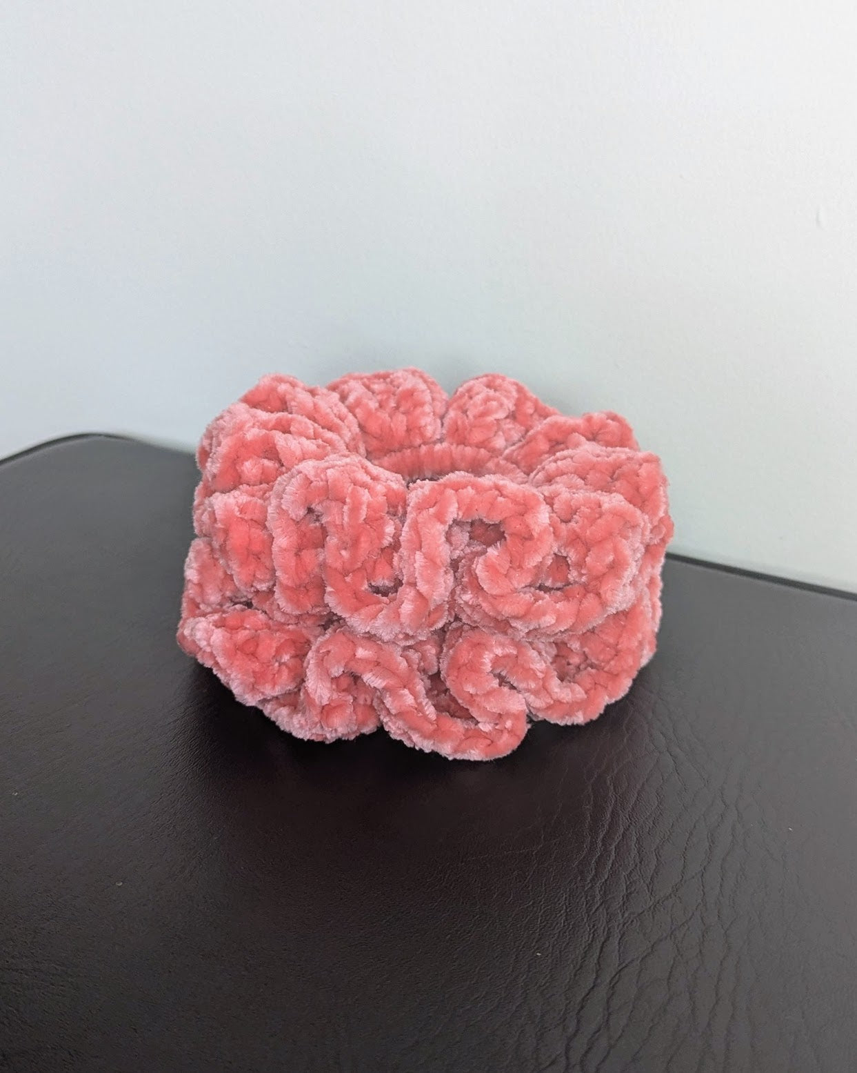Velvet Ruffle Scrunchie (Coral Haze)