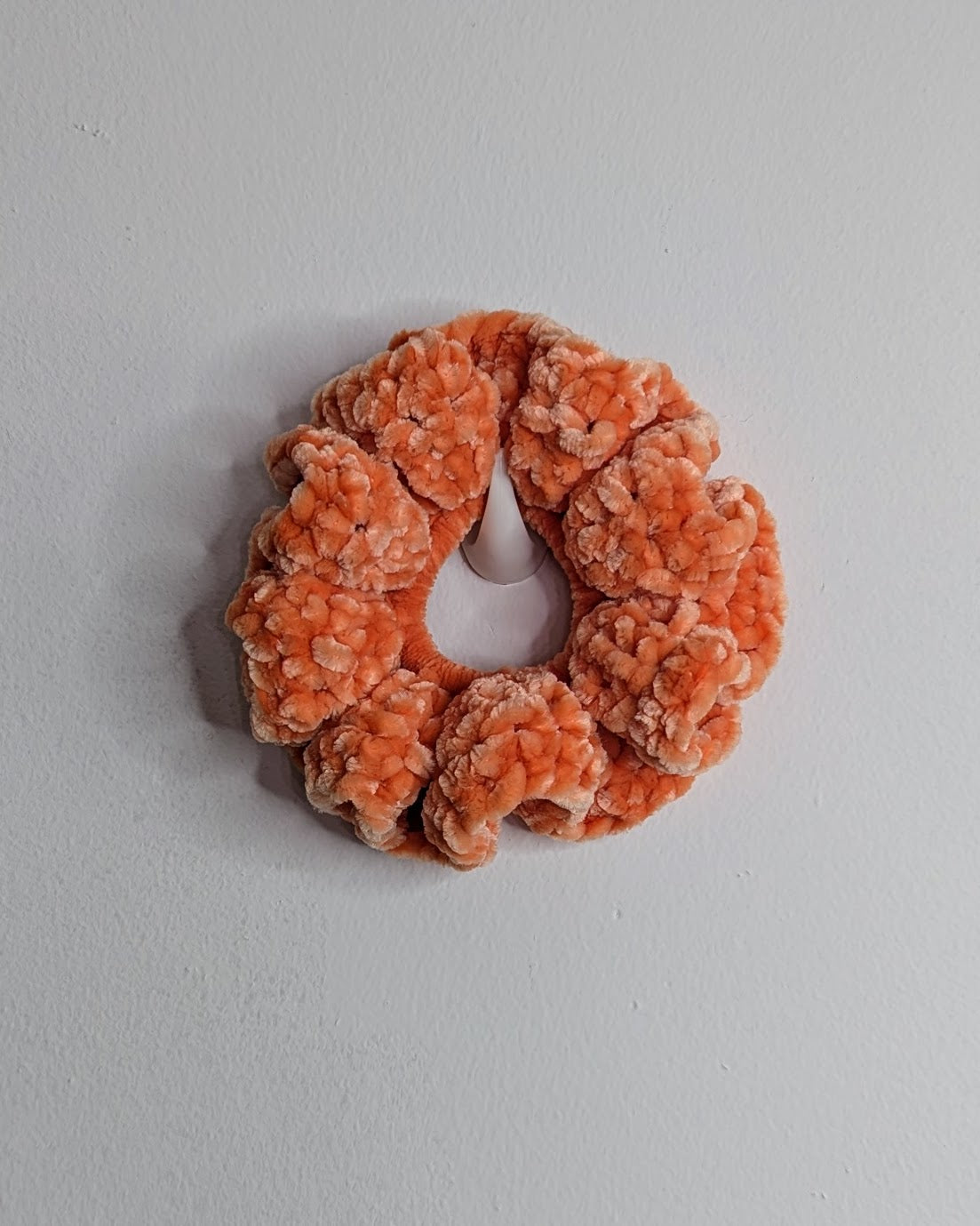 Velvet Ruffle Scrunchie (Apricot Crush)
