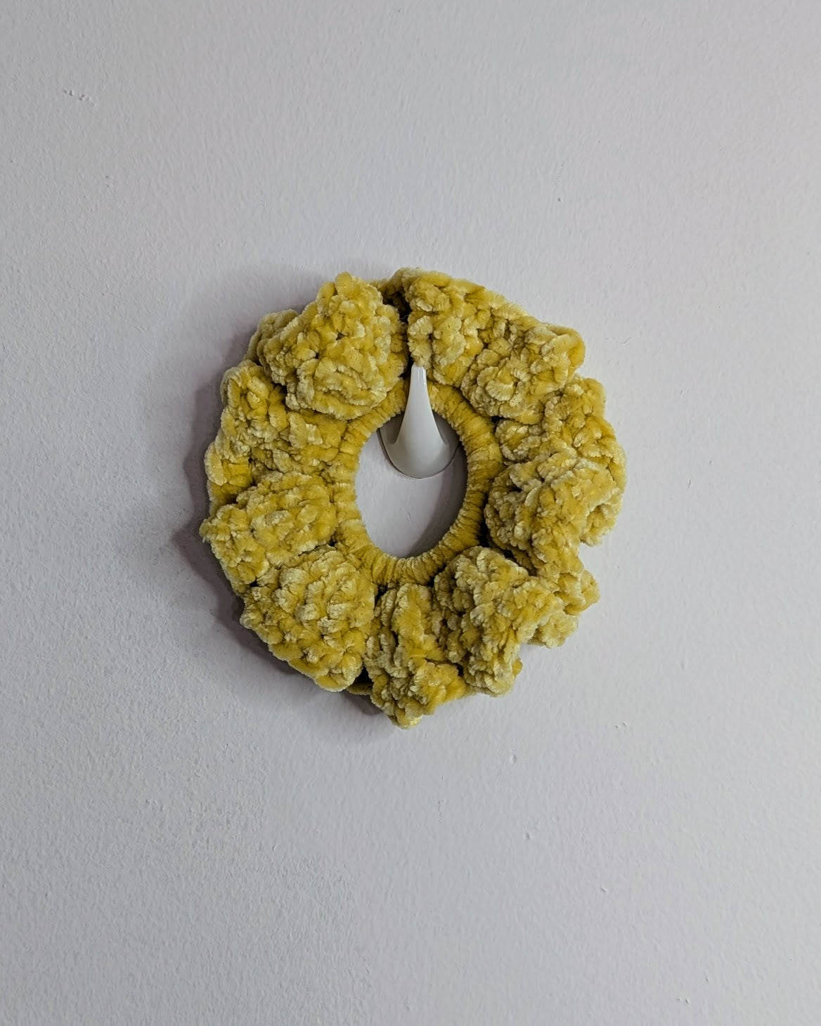 Velvet Ruffle Scrunchie (Mustard)