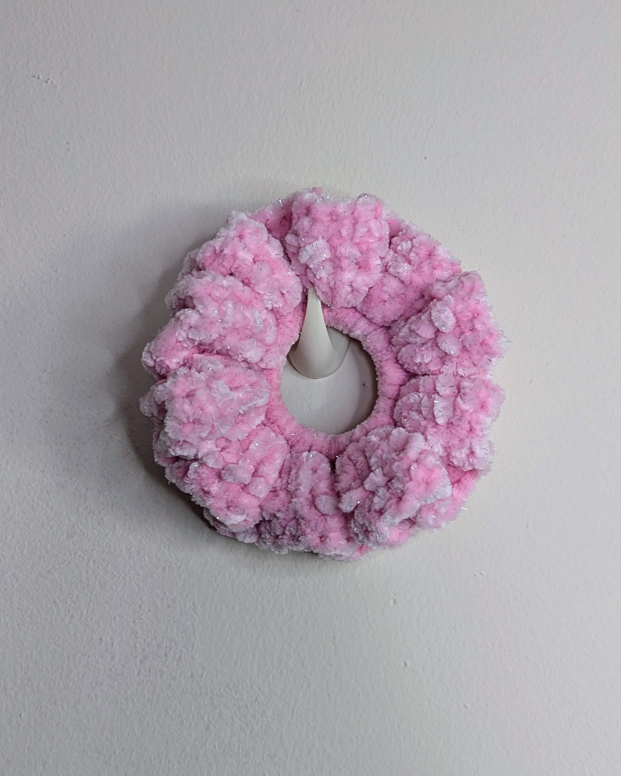 Velvet Ruffle Scrunchie (Pink Diamond Sparkle)