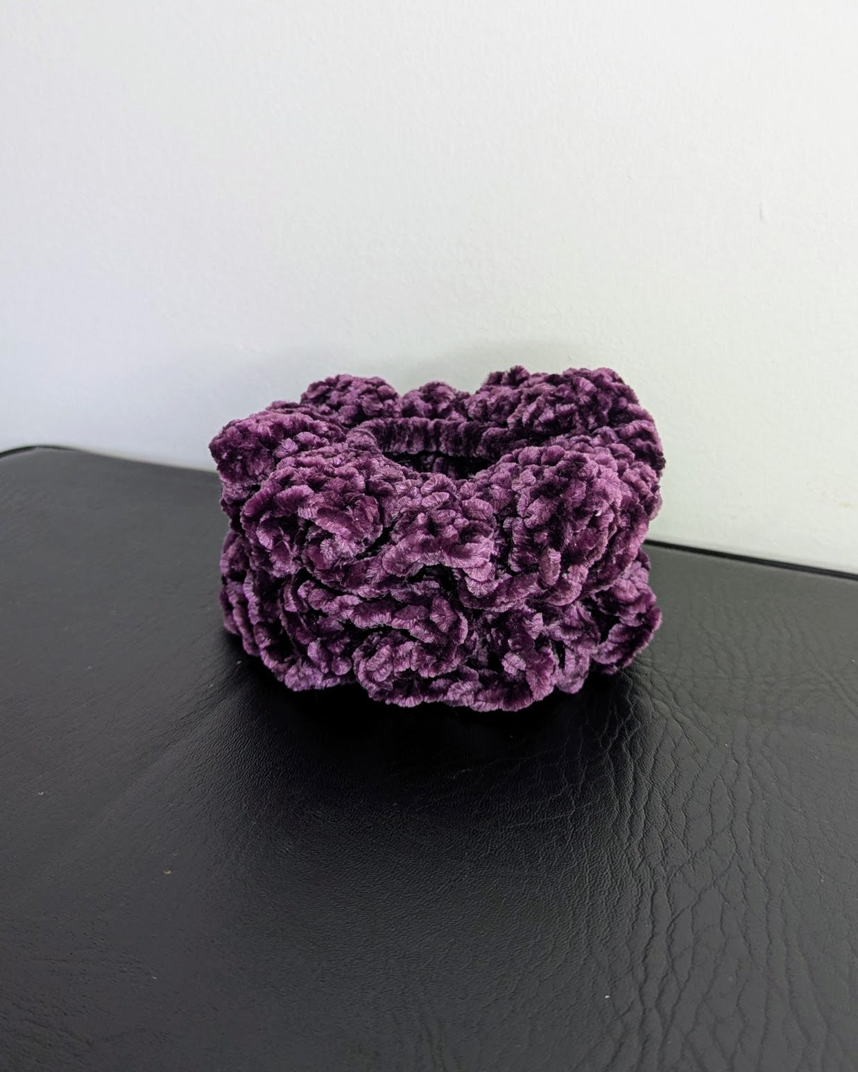 Velvet Ruffle Scrunchie (Majestic Purple)