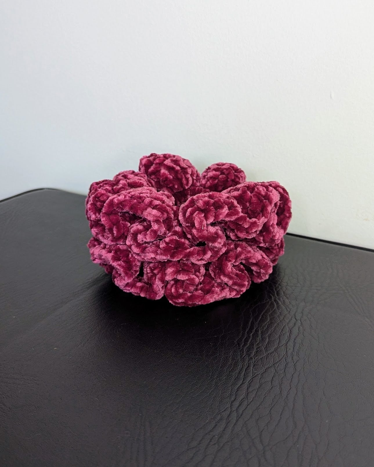 Velvet Ruffle Scrunchie (Dark Crimson)