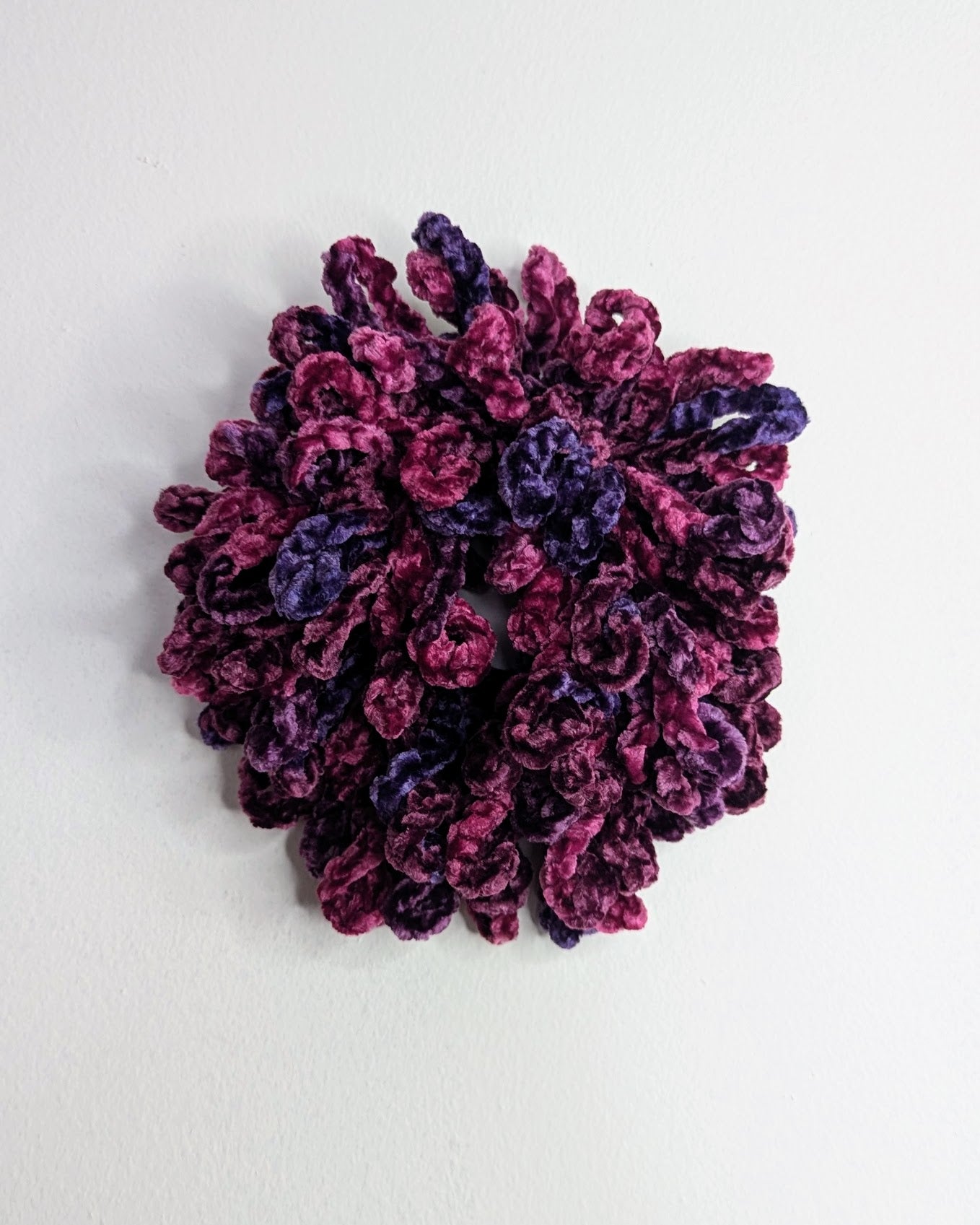 XL Velvet Loopy Scrunchie (Crushed Burgundy)