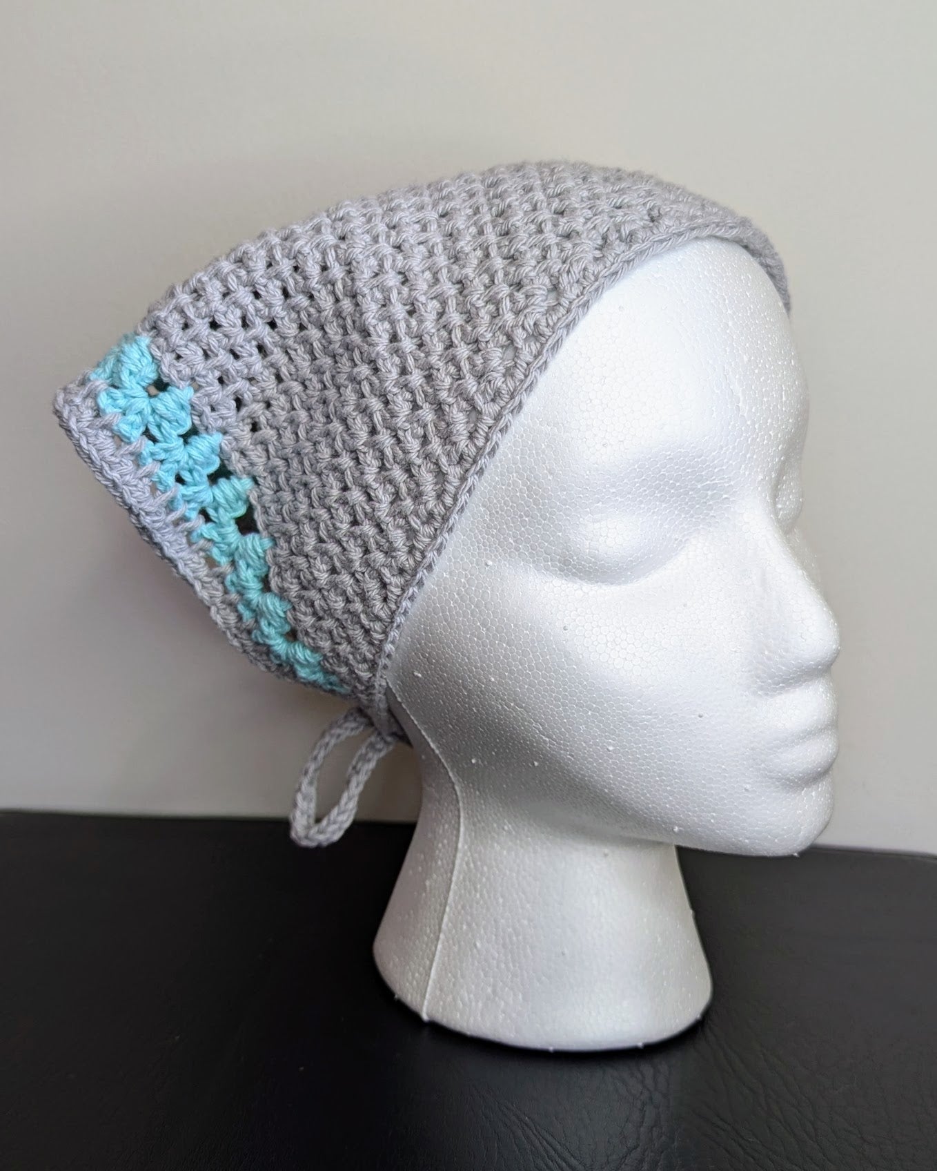 Accent Pendant Large Bandana Hair Scarf (Gray & Mint)