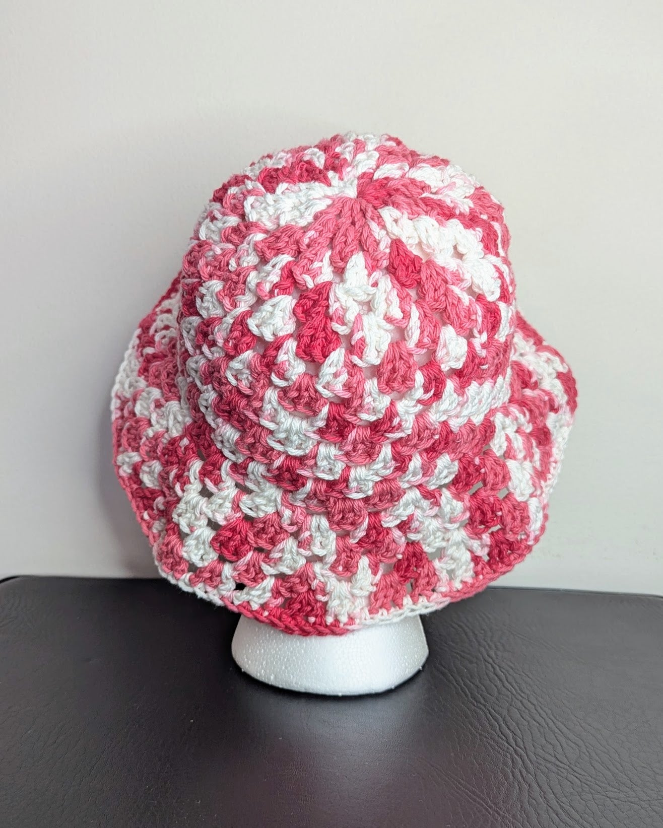 Granny Stitch Crochet Bucket Hat (Azalea Ombre)