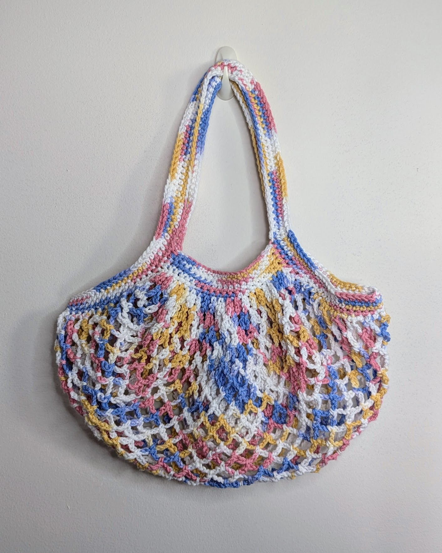 Diamond Mesh Round Market Bag (Small Kitchen Breeze Ombre)