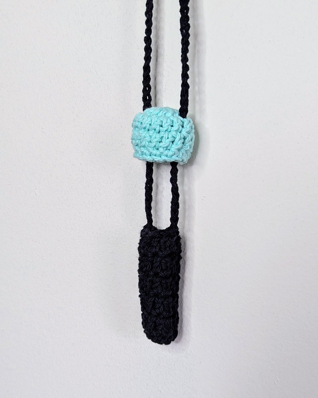 Mushroom Stasher (Seafoam & Black)