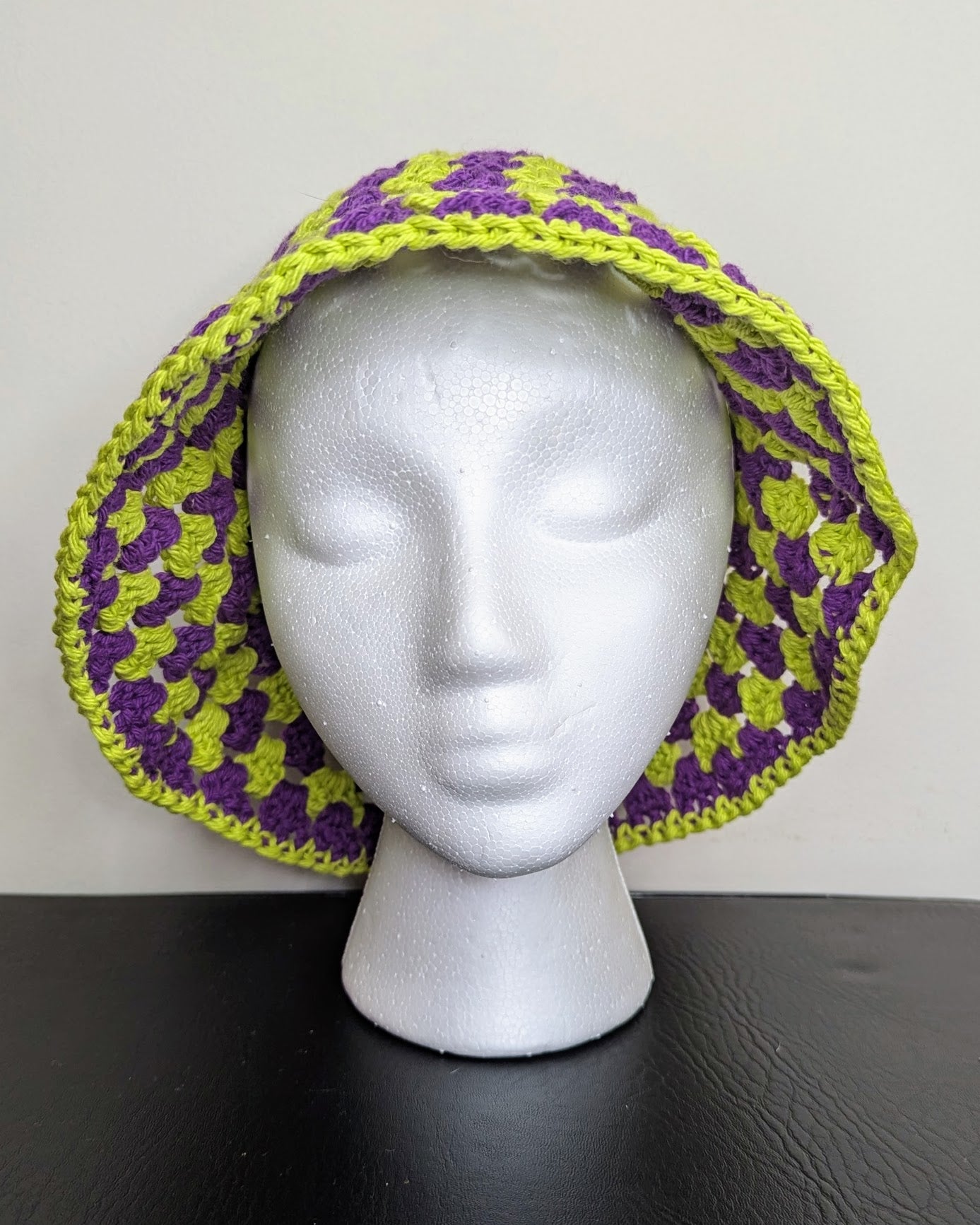 Granny Stitch Crochet Bucket Hat (Black Currant & Lime)