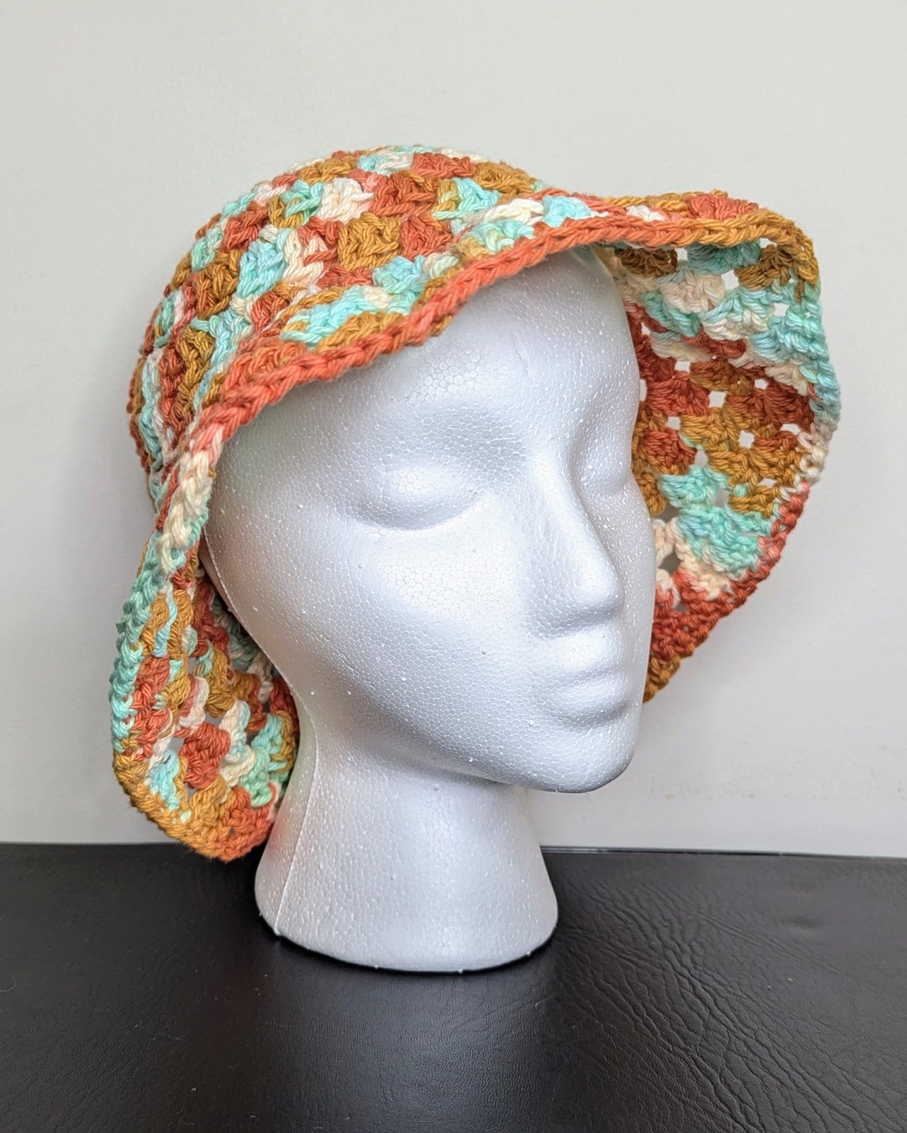 Granny Stitch Crochet Bucket Hat (Sunrise Ombre)