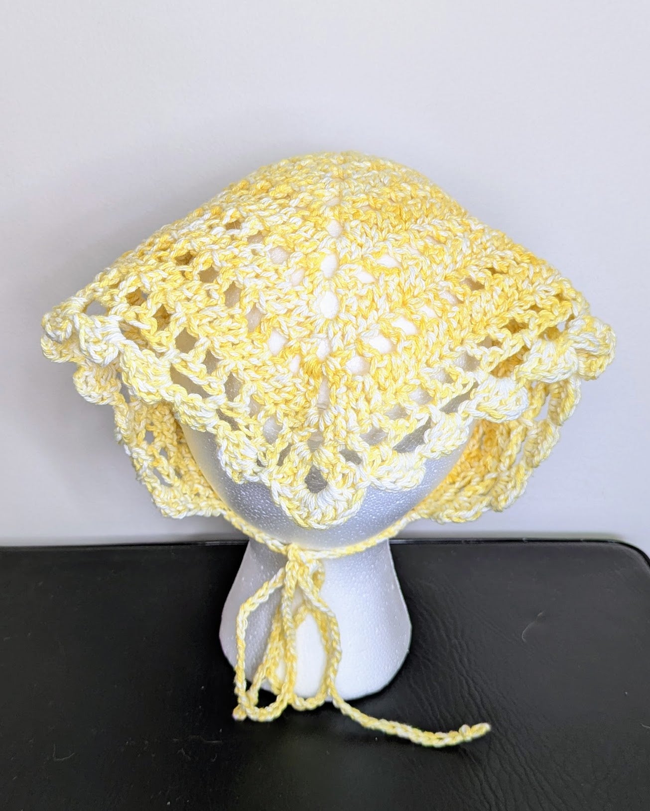 Windowpane Crochet Bandana (Sunshine Splash)