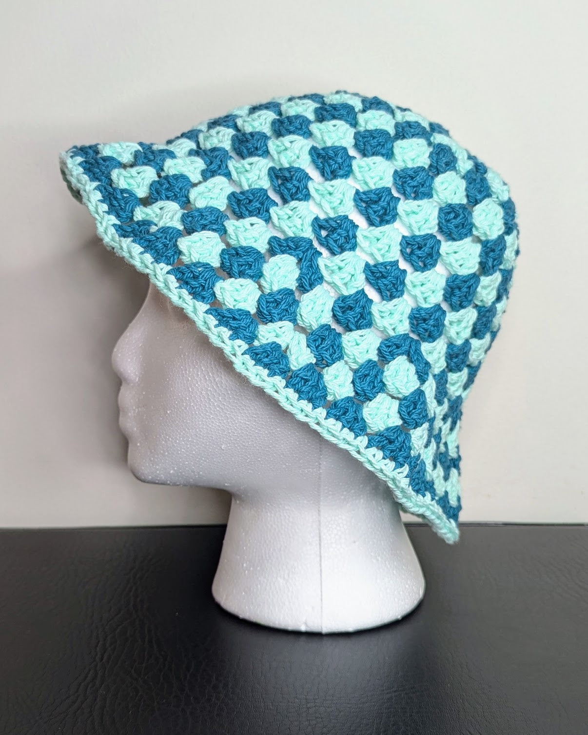 Granny Stitch Crochet Bucket Hat (Teal & Seafoam)