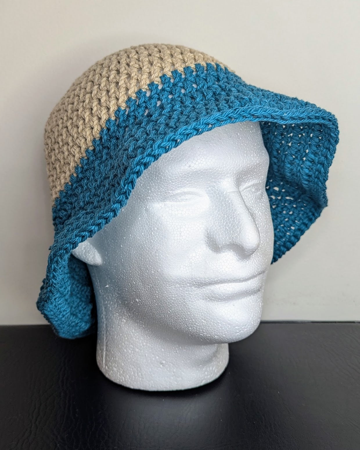 Two-Tone Bucket Hat (Jute & Teal)