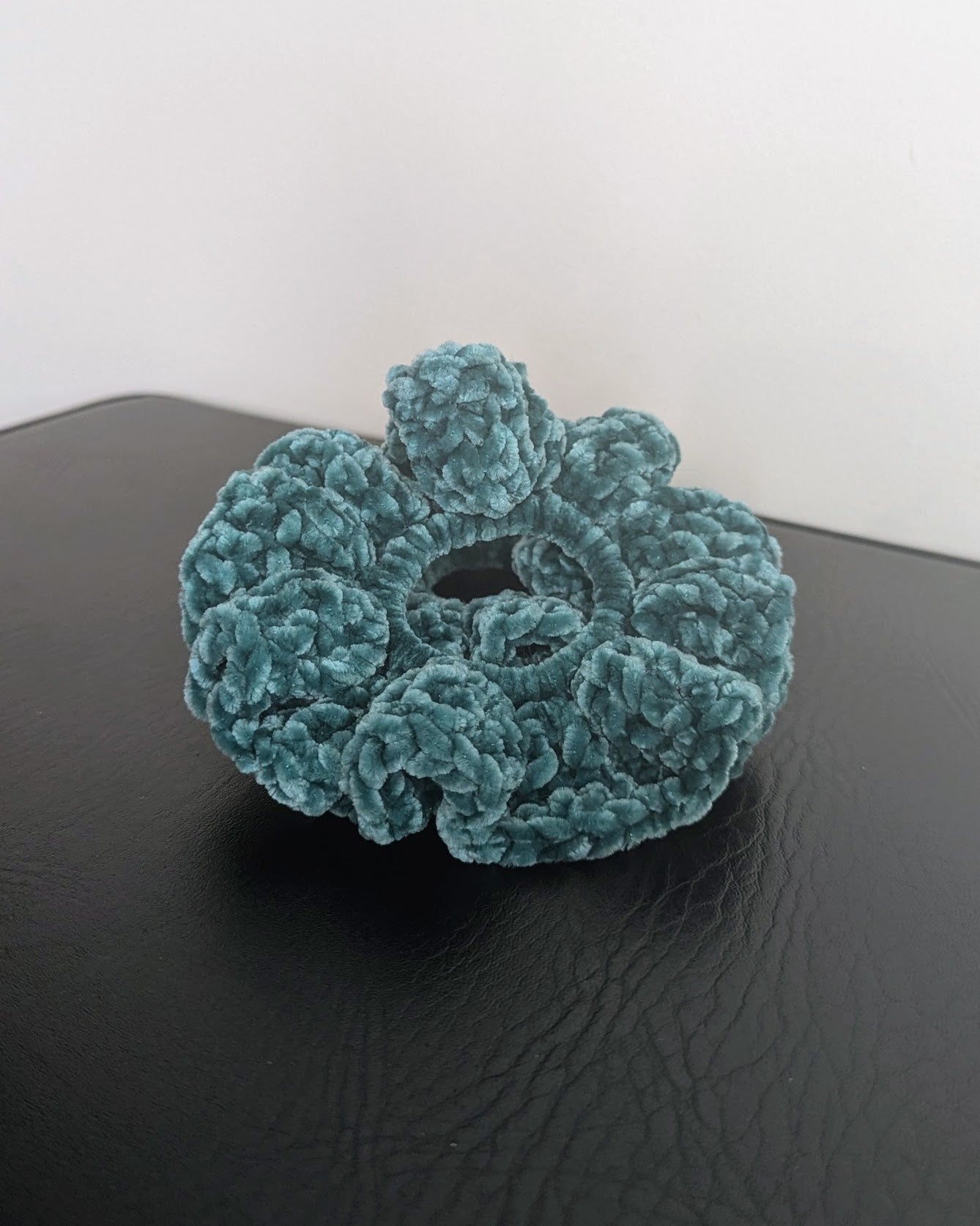 Velvet Ruffle Scrunchie (Misty Green)