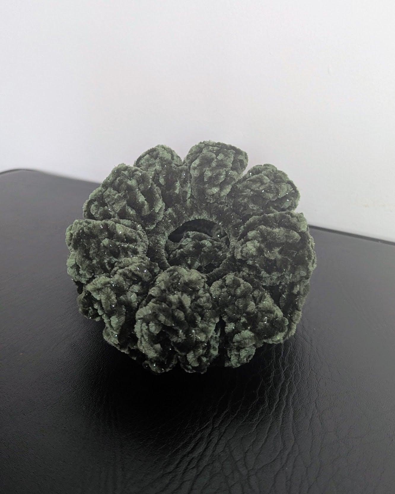Velvet Ruffle Scrunchie (Super Greens Sparkle)