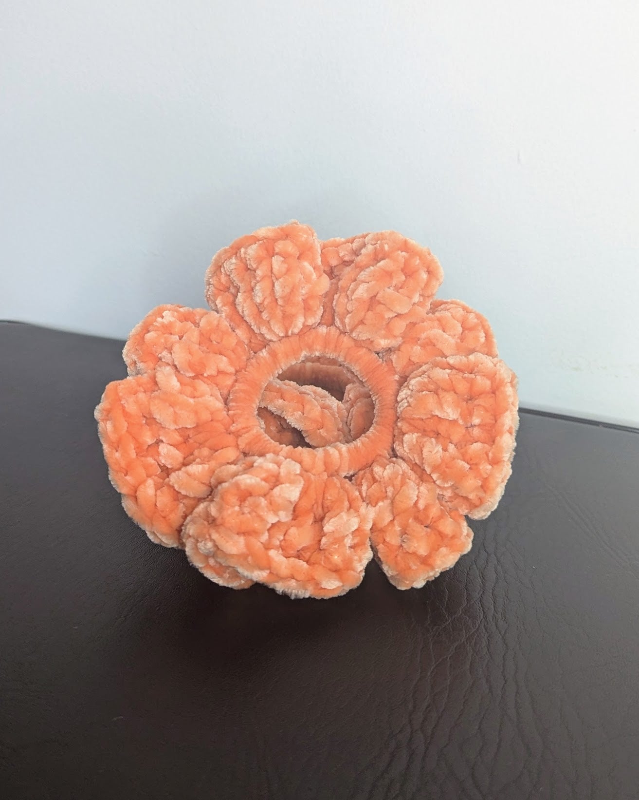 Velvet Ruffle Scrunchie (Apricot Crush)