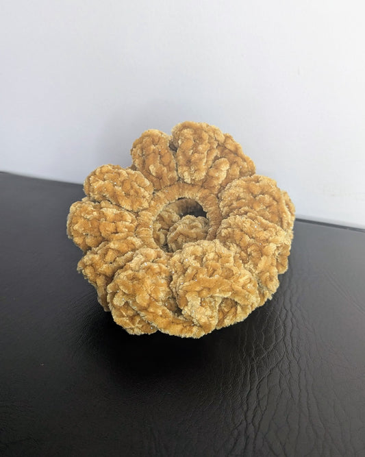 Velvet Ruffle Scrunchie (Notre Dame Sparkle)