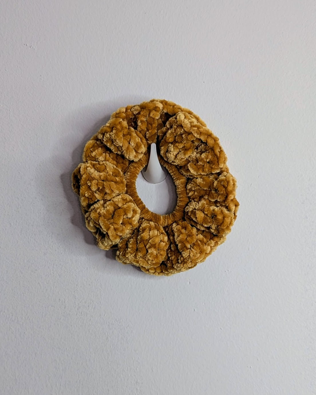 Velvet Ruffle Scrunchie (Notre Dame)