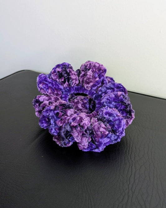 Velvet Ruffle Scrunchie (Crushed Potent Purple)