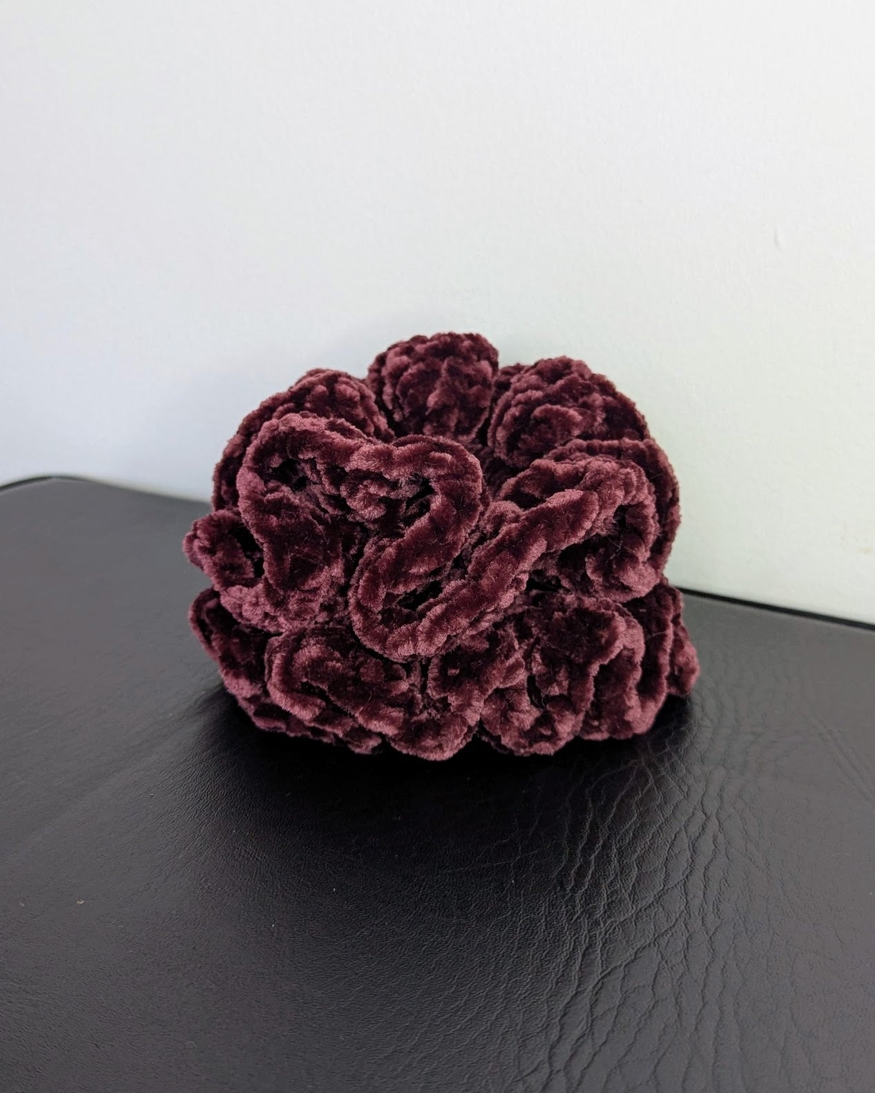 Velvet Ruffle Scrunchie (Plonk)