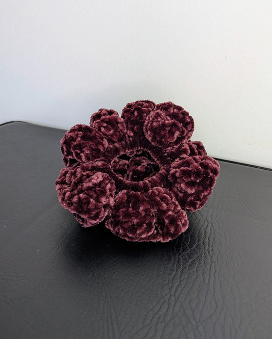 Velvet Ruffle Scrunchie (Plonk)