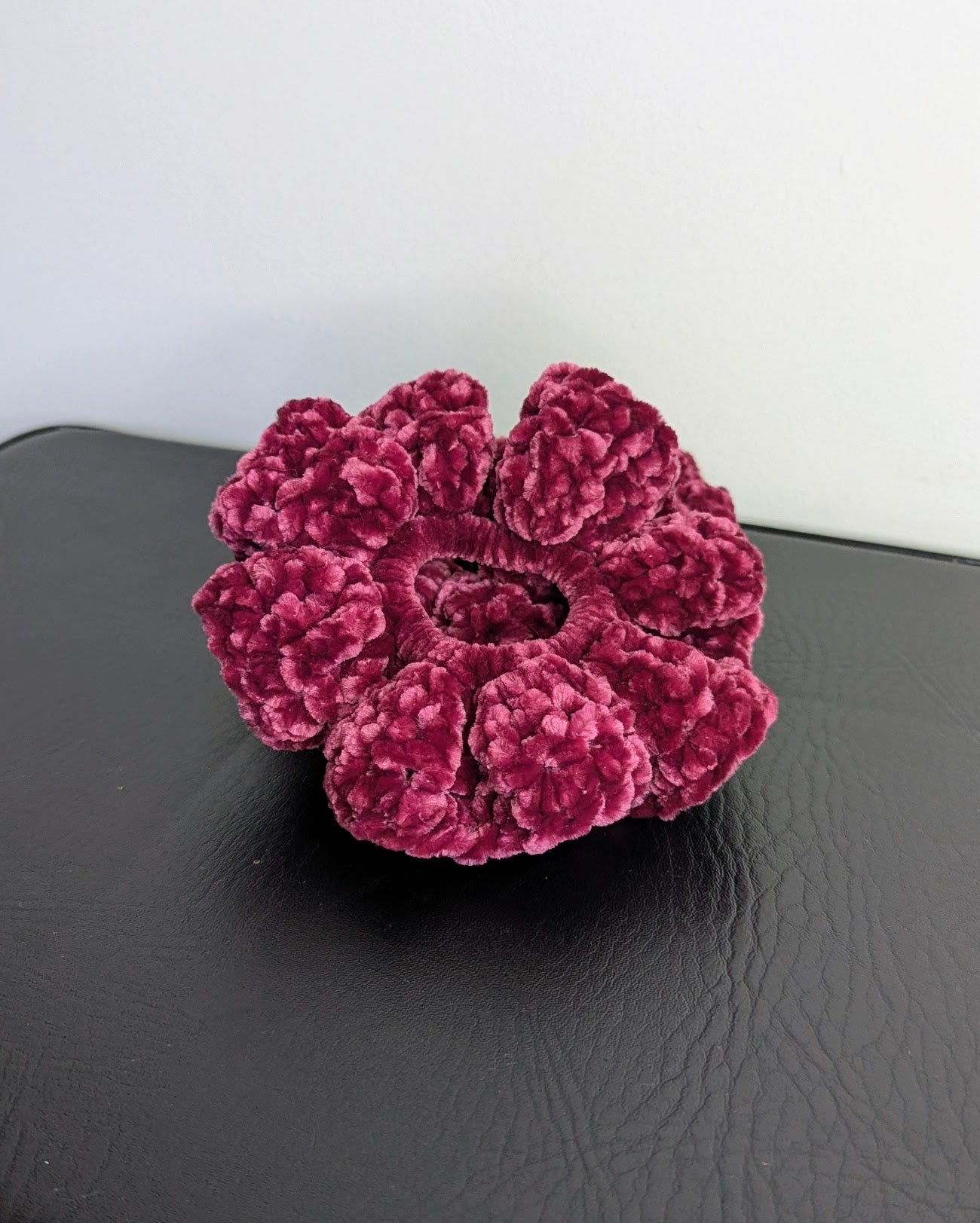 Velvet Ruffle Scrunchie (Dark Crimson)