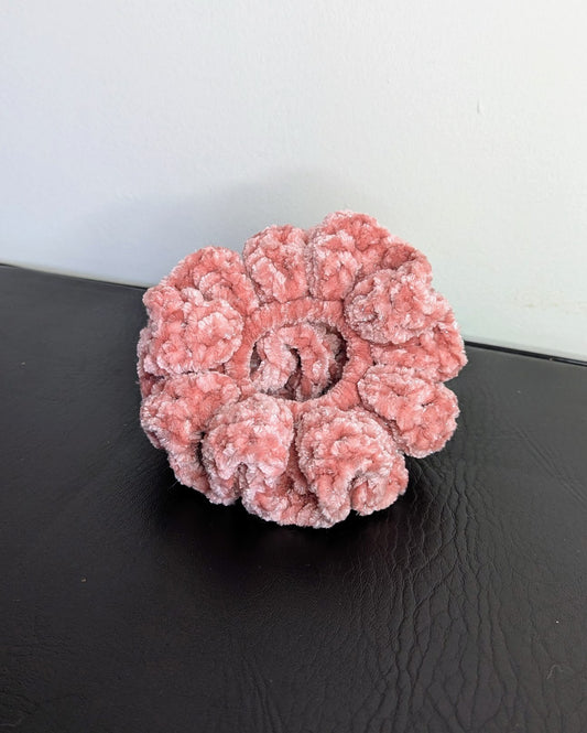 Velvet Ruffle Scrunchie (Dusty Blush Sparkle)