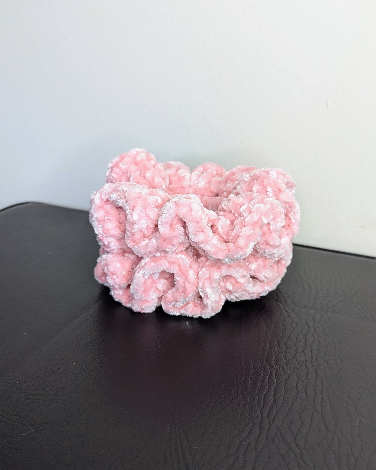 Velvet Ruffle Scrunchie (Soft Glow Sparkle)