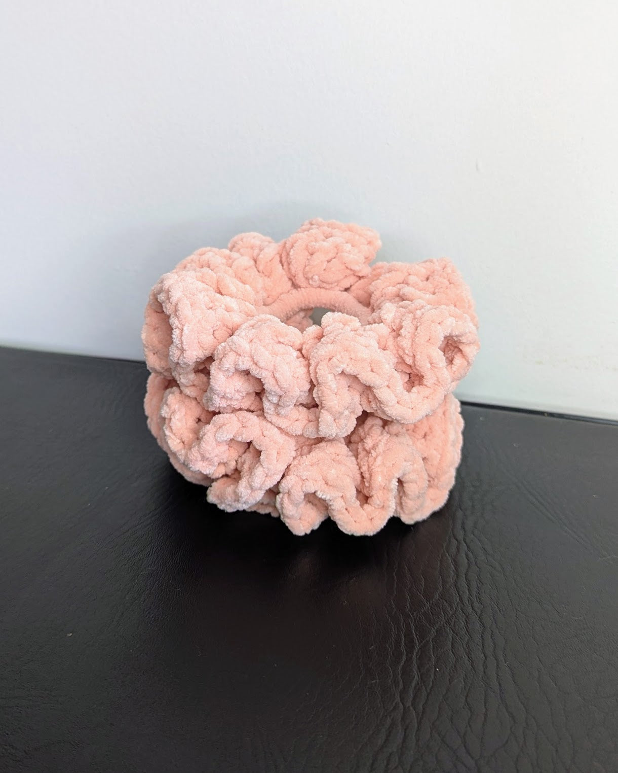 Microfiber Ruffle Scrunchie (Peachy Keen)