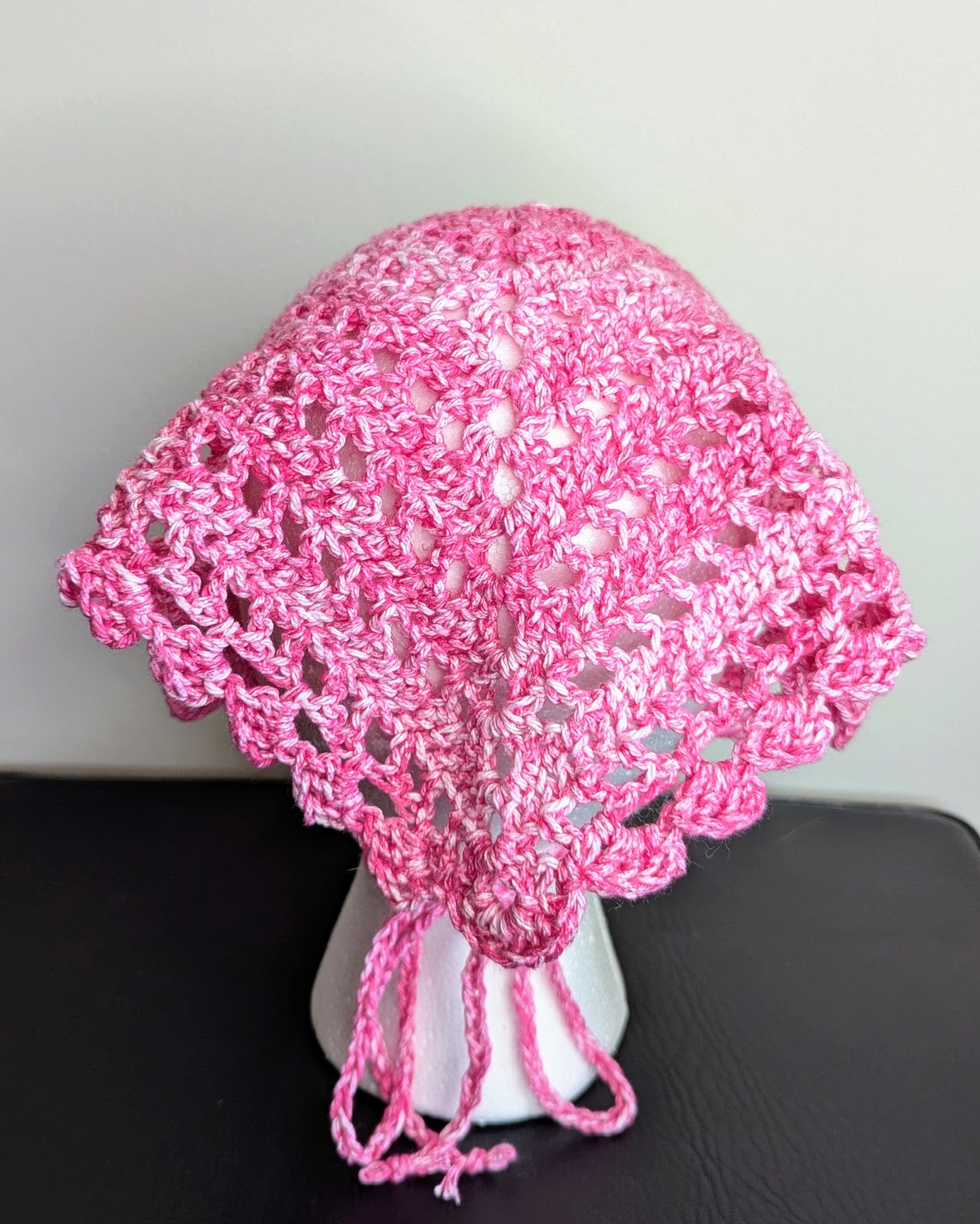 Windowpane Crochet Bandana (Strawberry Splash)