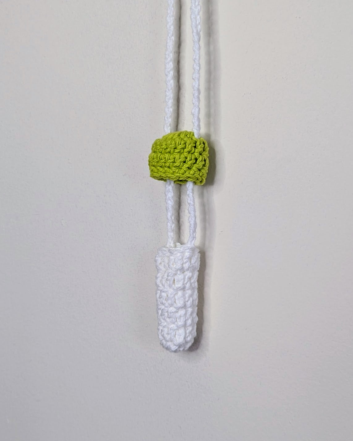 Mushroom Stasher (Lime & White)