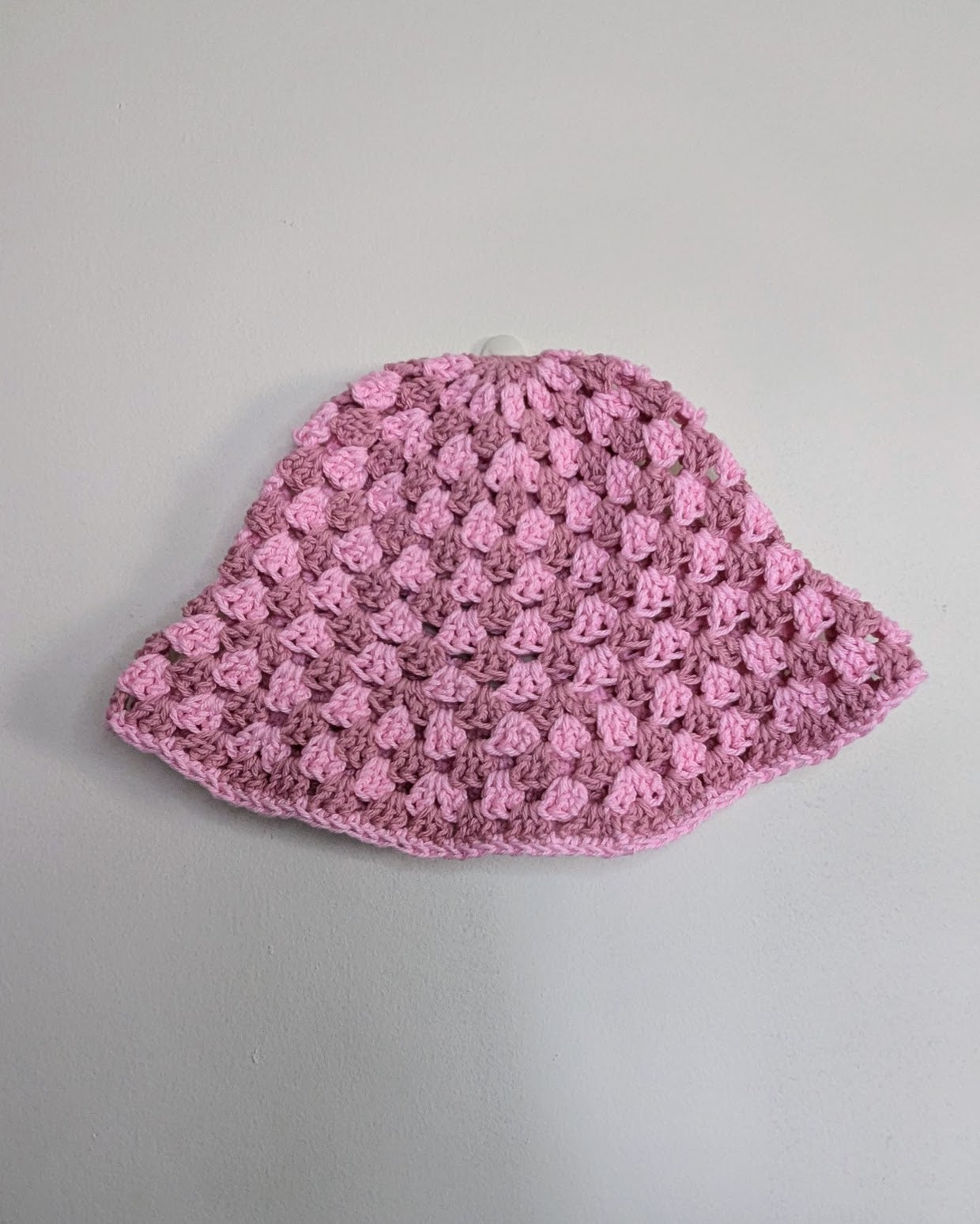 Granny Stitch Crochet Bucket Hat (Rose & Pink Sorbet)
