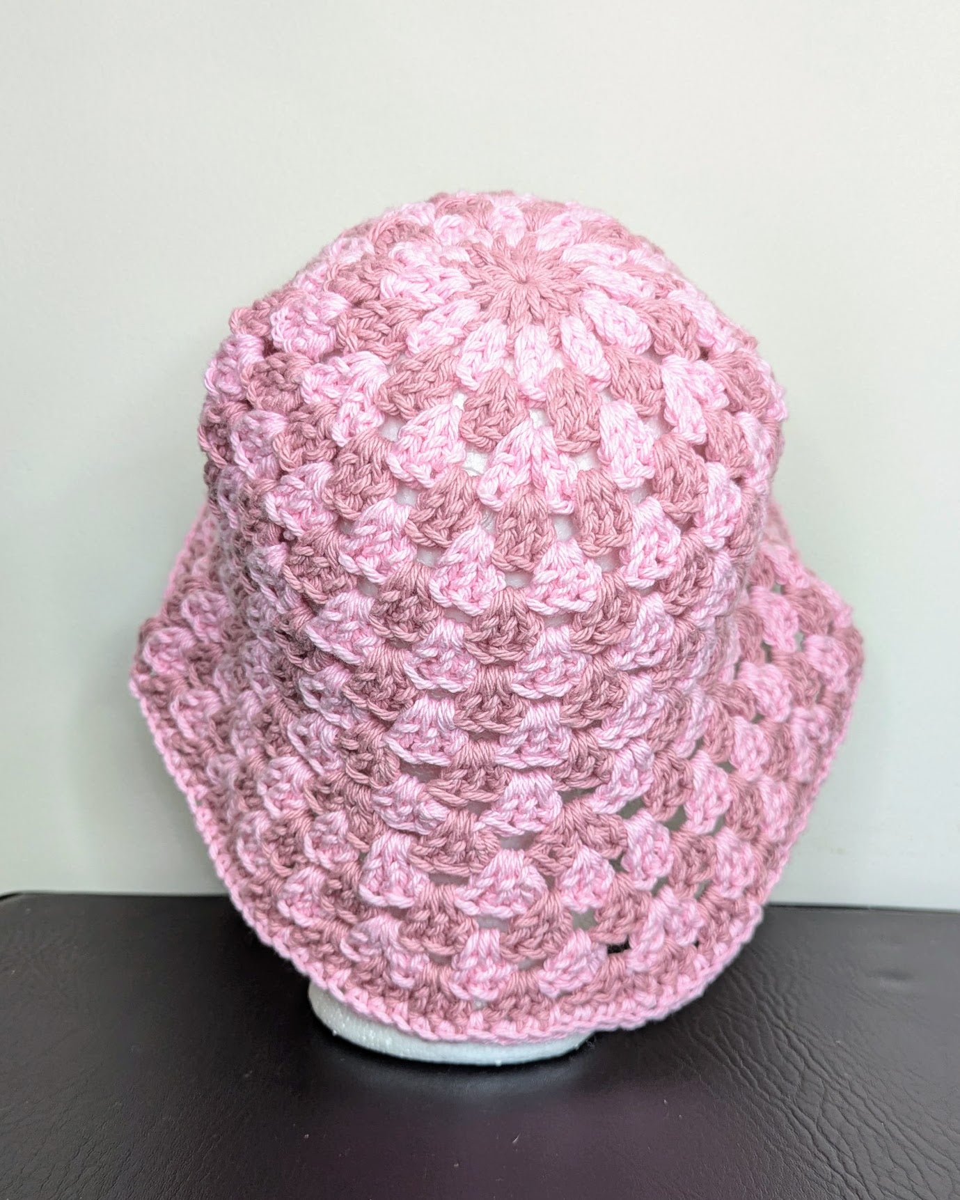 Granny Stitch Crochet Bucket Hat (Rose & Pink Sorbet)