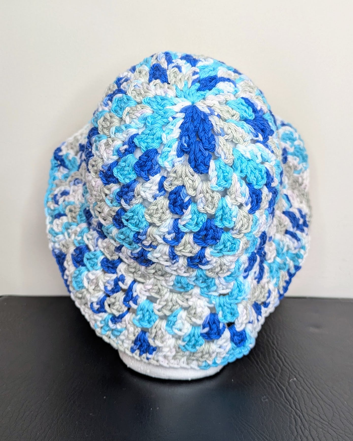 Granny Stitch Crochet Bucket Hat (Anchors Away Ombre)