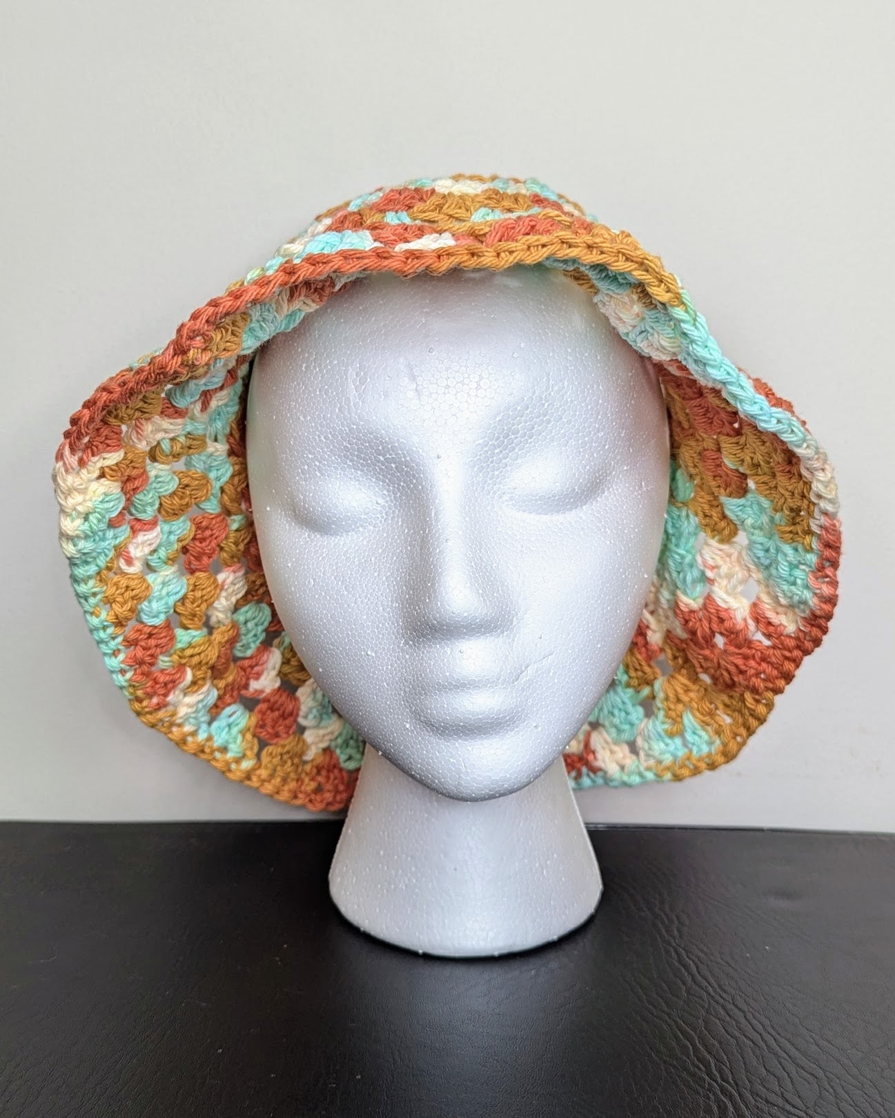 Granny Stitch Crochet Bucket Hat (Sunrise Ombre)