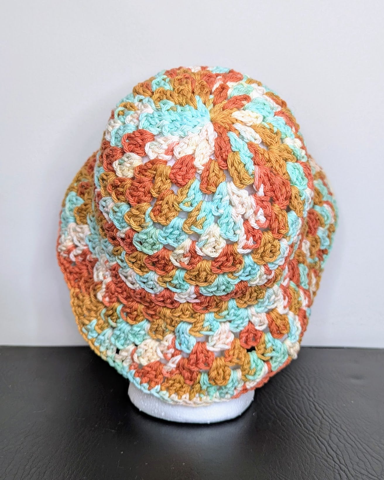 Granny Stitch Crochet Bucket Hat (Sunrise Ombre)