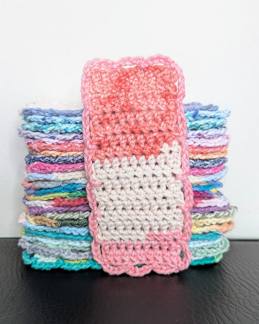 Simple Scallops Crochet Bookmark (Energetic Pink Stripes)