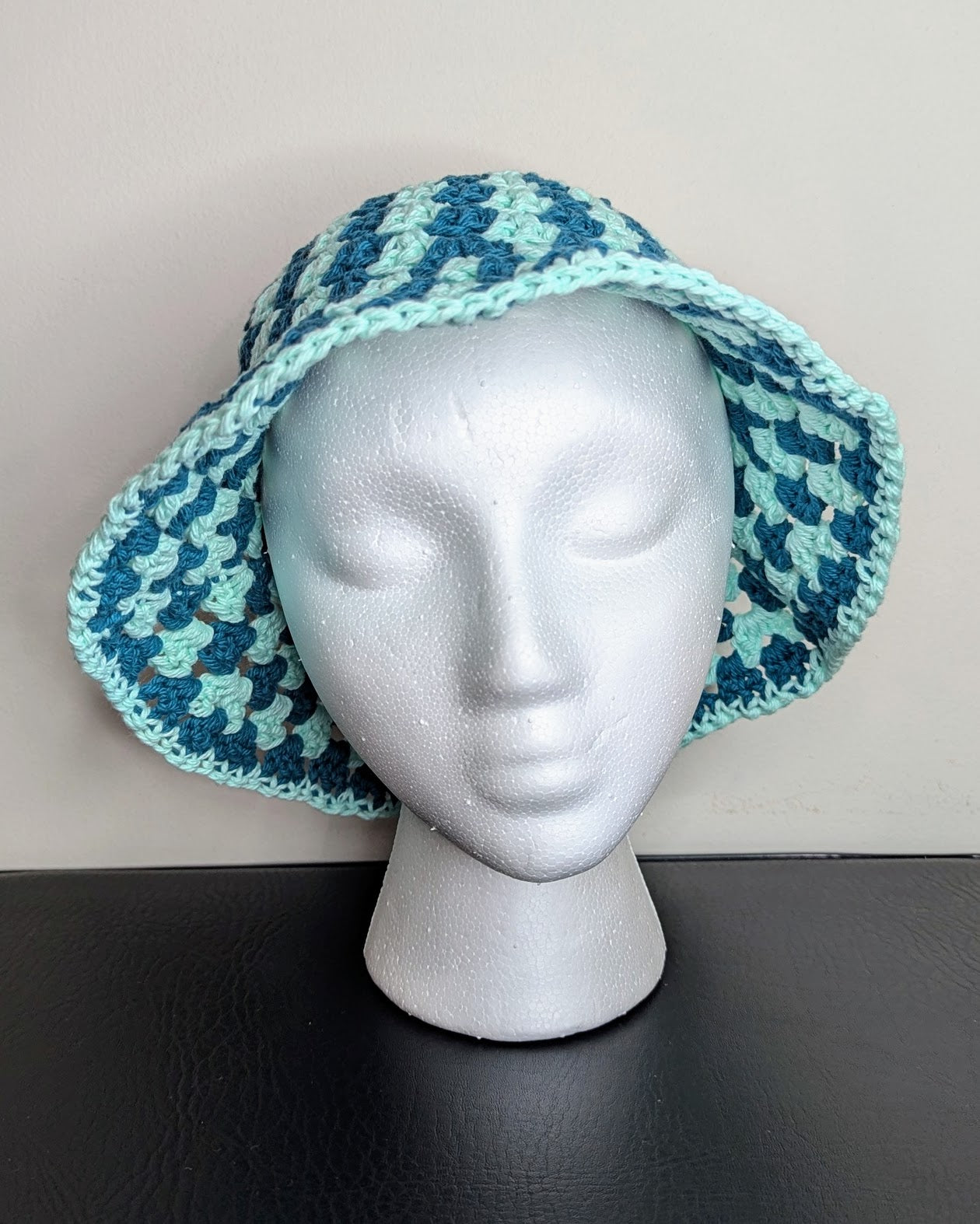 Granny Stitch Crochet Bucket Hat (Teal & Seafoam)
